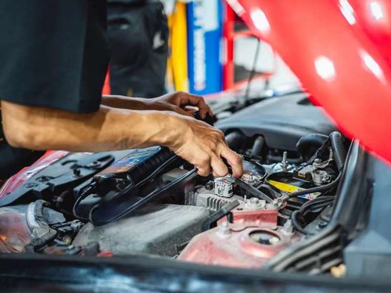 avtomobilska elektronika za električne komponente